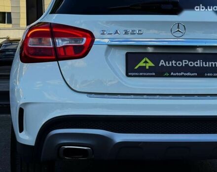 Мерседес ГЛА-Клас, об'ємом двигуна 2 л та пробігом 102 тис. км за 17299 $, фото 21 на Automoto.ua