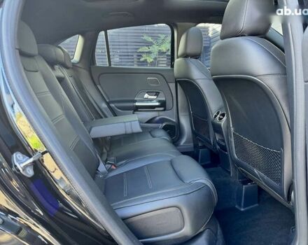 Мерседес ГЛА-Клас, об'ємом двигуна 2 л та пробігом 14 тис. км за 56900 $, фото 20 на Automoto.ua