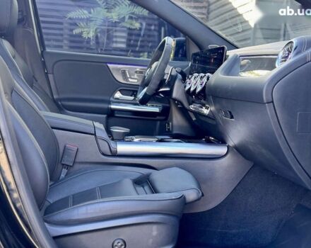 Мерседес ГЛА-Клас, об'ємом двигуна 2 л та пробігом 14 тис. км за 56900 $, фото 27 на Automoto.ua