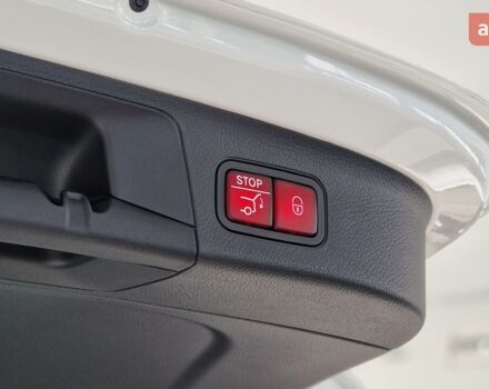 Мерседес ГЛА-Класс, объемом двигателя 1.95 л и пробегом 0 тыс. км за 59052 $, фото 18 на Automoto.ua