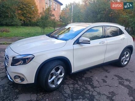 Мерседес ГЛА-Класс 2017 в Львове на Automoto.ua Мерседес ГЛА-Класс, объемом двигателя 1.99 л и пробегом 65 тыс. км за 20900 $, фото 1 на Automoto.ua
