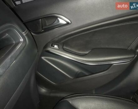 Серый Мерседес ГЛА-Класс, объемом двигателя 2 л и пробегом 75 тыс. км за 29000 $, фото 14 на Automoto.ua