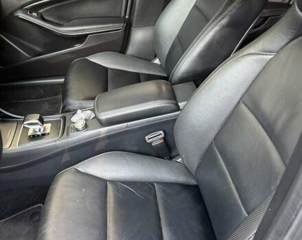 Серый Мерседес ГЛА-Класс, объемом двигателя 2 л и пробегом 75 тыс. км за 29000 $, фото 3 на Automoto.ua