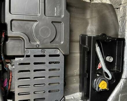 Серый Мерседес ГЛА-Класс, объемом двигателя 2 л и пробегом 75 тыс. км за 29000 $, фото 26 на Automoto.ua