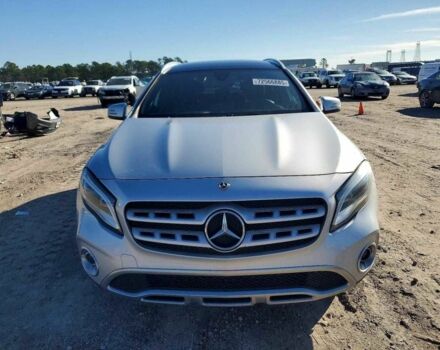 Сірий Мерседес ГЛА-Клас, об'ємом двигуна 2 л та пробігом 46 тис. км за 4700 $, фото 4 на Automoto.ua