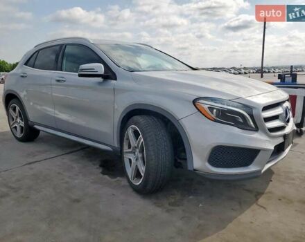 Серый Мерседес ГЛА-Класс, объемом двигателя 1.99 л и пробегом 87 тыс. км за 2950 $, фото 3 на Automoto.ua