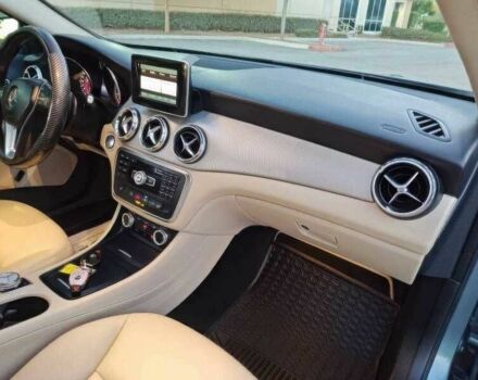 Серый Мерседес ГЛА-Класс, объемом двигателя 2 л и пробегом 113 тыс. км за 9500 $, фото 12 на Automoto.ua