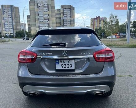 Сірий Мерседес ГЛА-Клас, об'ємом двигуна 1.99 л та пробігом 125 тис. км за 18000 $, фото 6 на Automoto.ua