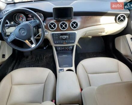 Серый Мерседес ГЛА-Класс, объемом двигателя 1.99 л и пробегом 104 тыс. км за 4000 $, фото 7 на Automoto.ua