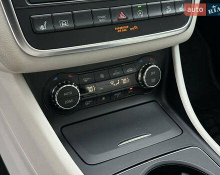 Серый Мерседес ГЛА-Класс, объемом двигателя 1.99 л и пробегом 83 тыс. км за 18500 $, фото 34 на Automoto.ua