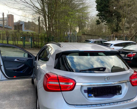 Серый Мерседес ГЛА-Класс, объемом двигателя 2.14 л и пробегом 200 тыс. км за 23600 $, фото 2 на Automoto.ua