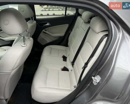 Серый Мерседес ГЛА-Класс, объемом двигателя 1.99 л и пробегом 83 тыс. км за 18500 $, фото 44 на Automoto.ua