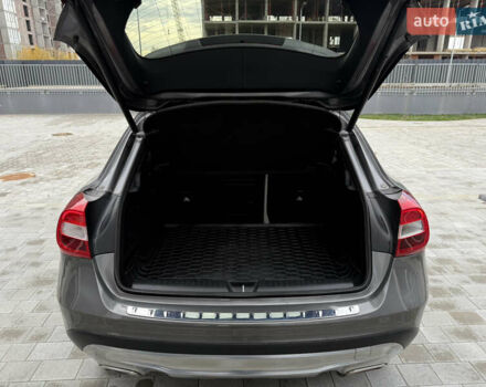 Сірий Мерседес ГЛА-Клас, об'ємом двигуна 2 л та пробігом 83 тис. км за 16700 $, фото 41 на Automoto.ua