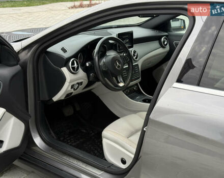 Сірий Мерседес ГЛА-Клас, об'ємом двигуна 2 л та пробігом 83 тис. км за 16700 $, фото 23 на Automoto.ua