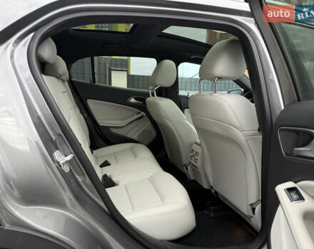 Сірий Мерседес ГЛА-Клас, об'ємом двигуна 2 л та пробігом 83 тис. км за 16700 $, фото 43 на Automoto.ua