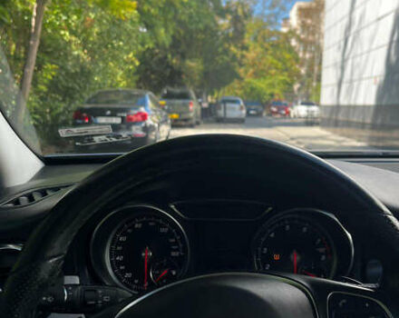 Серый Мерседес ГЛА-Класс, объемом двигателя 1.99 л и пробегом 79 тыс. км за 19850 $, фото 2 на Automoto.ua