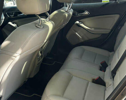 Серый Мерседес ГЛА-Класс, объемом двигателя 1.99 л и пробегом 79 тыс. км за 19850 $, фото 9 на Automoto.ua