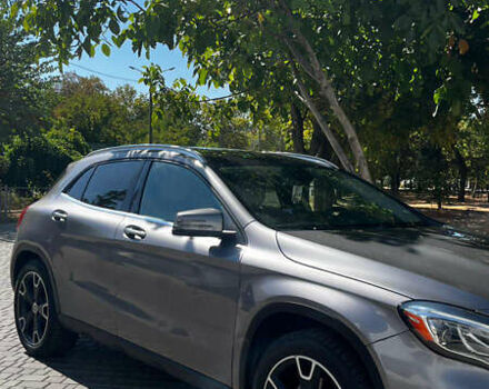 Серый Мерседес ГЛА-Класс, объемом двигателя 1.99 л и пробегом 79 тыс. км за 19850 $, фото 7 на Automoto.ua