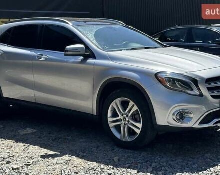Сірий Мерседес ГЛА-Клас, об'ємом двигуна 1.99 л та пробігом 48 тис. км за 23300 $, фото 2 на Automoto.ua