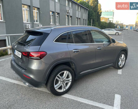 Серый Мерседес ГЛА-Класс, объемом двигателя 1.99 л и пробегом 105 тыс. км за 31900 $, фото 2 на Automoto.ua