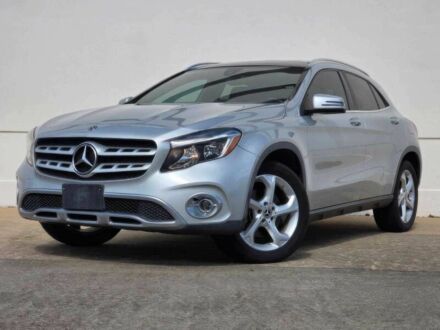 Сірий Мерседес ГЛА-Клас, об'ємом двигуна 2 л та пробігом 33 тис. км за 12250 $, фото 1 на Automoto.ua