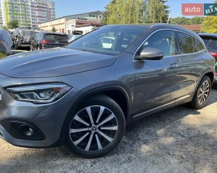 Сірий Мерседес ГЛА-Клас, об'ємом двигуна 2 л та пробігом 40 тис. км за 38000 $, фото 1 на Automoto.ua