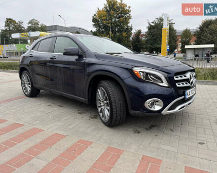 Синий Мерседес ГЛА-Класс, объемом двигателя 1.99 л и пробегом 154 тыс. км за 18500 $, фото 2 на Automoto.ua