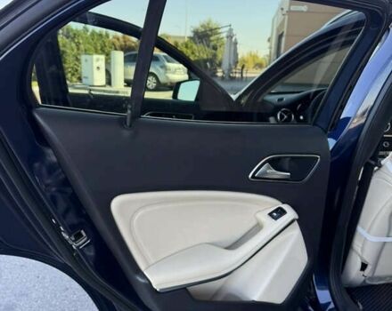 Синій Мерседес ГЛА-Клас, об'ємом двигуна 2 л та пробігом 140 тис. км за 19500 $, фото 26 на Automoto.ua