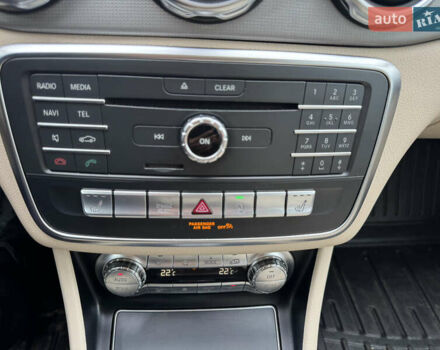 Синий Мерседес ГЛА-Класс, объемом двигателя 1.99 л и пробегом 154 тыс. км за 18500 $, фото 8 на Automoto.ua