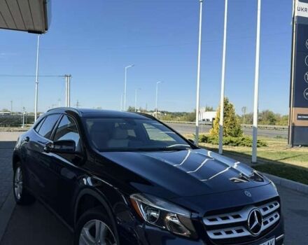 Синій Мерседес ГЛА-Клас, об'ємом двигуна 2 л та пробігом 140 тис. км за 19500 $, фото 7 на Automoto.ua