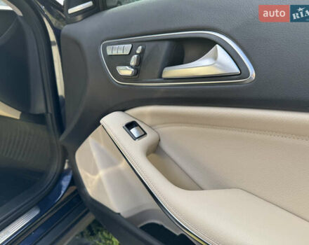 Синий Мерседес ГЛА-Класс, объемом двигателя 1.99 л и пробегом 154 тыс. км за 18500 $, фото 18 на Automoto.ua