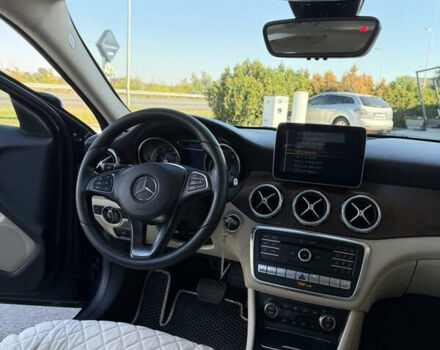 Синий Мерседес ГЛА-Класс, объемом двигателя 1.99 л и пробегом 140 тыс. км за 19500 $, фото 25 на Automoto.ua