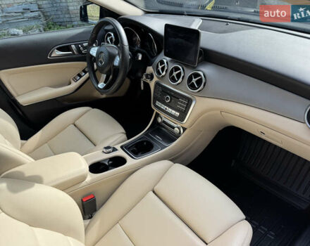 Синий Мерседес ГЛА-Класс, объемом двигателя 1.99 л и пробегом 154 тыс. км за 18500 $, фото 19 на Automoto.ua