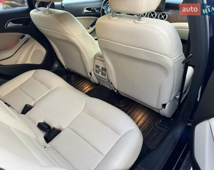 Синий Мерседес ГЛА-Класс, объемом двигателя 1.99 л и пробегом 155 тыс. км за 18500 $, фото 13 на Automoto.ua