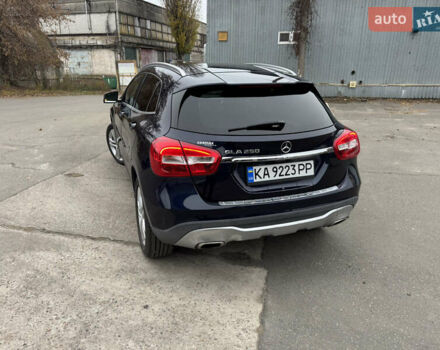 Синий Мерседес ГЛА-Класс, объемом двигателя 1.99 л и пробегом 155 тыс. км за 18500 $, фото 3 на Automoto.ua