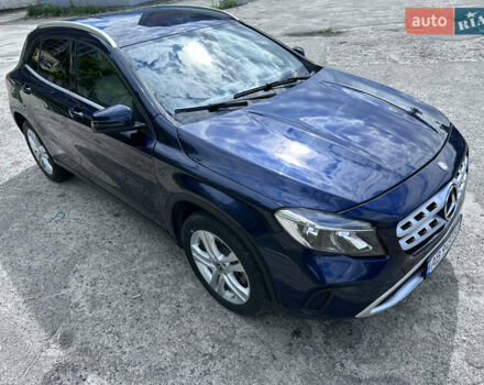 Синий Мерседес ГЛА-Класс, объемом двигателя 1.99 л и пробегом 109 тыс. км за 16000 $, фото 38 на Automoto.ua