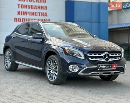 Синій Мерседес ГЛА-Клас, об'ємом двигуна 2 л та пробігом 92 тис. км за 22890 $, фото 2 на Automoto.ua