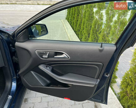 Мерседес ГЛА-Класс 2019 в Львове на Automoto.ua Синий Мерседес ГЛА-Класс, объемом двигателя 1.99 л и пробегом 67 тыс. км за 24900 $, фото 18 на Automoto.ua