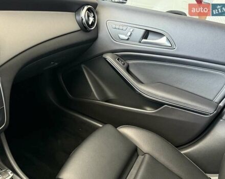 Мерседес ГЛА-Клас 2019 у Одесі на Automoto.ua Синій Мерседес ГЛА-Клас, об'ємом двигуна 2 л та пробігом 93 тис. км за 22800 $, фото 21 на Automoto.ua