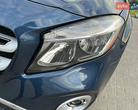 Мерседес ГЛА-Класс 2019 в Львове на Automoto.ua Синий Мерседес ГЛА-Класс, объемом двигателя 1.99 л и пробегом 67 тыс. км за 24900 $, фото 36 на Automoto.ua