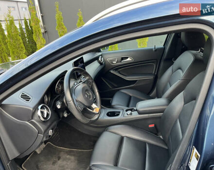 Мерседес ГЛА-Класс 2019 в Львове на Automoto.ua Синий Мерседес ГЛА-Класс, объемом двигателя 1.99 л и пробегом 67 тыс. км за 24900 $, фото 20 на Automoto.ua