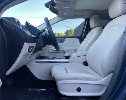 Синий Мерседес ГЛА-Класс, объемом двигателя 2 л и пробегом 27 тыс. км за 11000 $, фото 8 на Automoto.ua