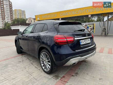 Синій Мерседес ГЛА-Клас, об'ємом двигуна 1.99 л та пробігом 155 тис. км за 19800 $, фото 1 на Automoto.ua