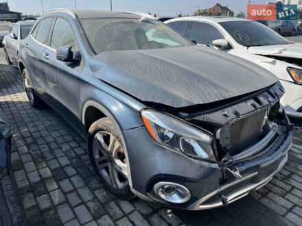 Мерседес ГЛА-Класс 2018 в Львове на Automoto.ua Синий Мерседес ГЛА-Класс, объемом двигателя 2 л и пробегом 87 тыс. км за 12700 $, фото 1 на Automoto.ua