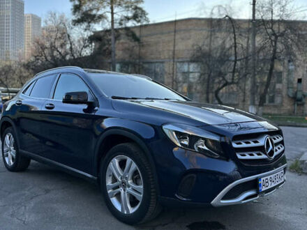 Мерседес ГЛА-Класс 2018 в Киеве на Automoto.ua Синий Мерседес ГЛА-Класс, объемом двигателя 1.99 л и пробегом 109 тыс. км за 18500 $, фото 1 на Automoto.ua