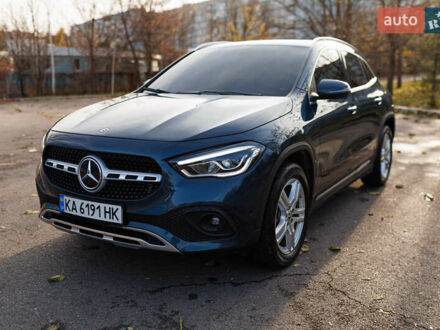 Мерседес ГЛА-Класс 2020 в Днепре (Днепропетровске) на Automoto.ua Синий Мерседес ГЛА-Класс, объемом двигателя 1.99 л и пробегом 43 тыс. км за 30000 $, фото 1 на Automoto.ua