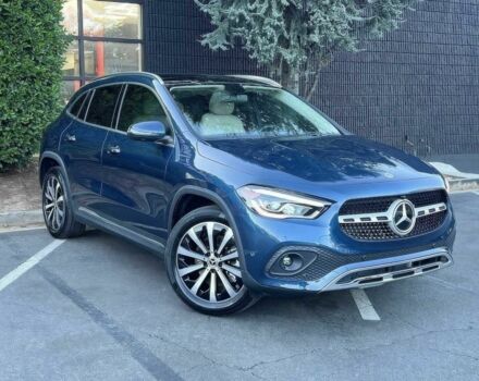 Синий Мерседес ГЛА-Класс, объемом двигателя 2 л и пробегом 27 тыс. км за 11000 $, фото 1 на Automoto.ua