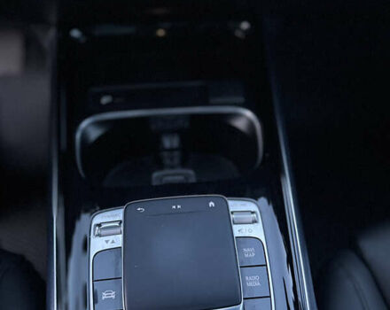 Белый Мерседес GLB-Class, объемом двигателя 1.99 л и пробегом 21 тыс. км за 28999 $, фото 56 на Automoto.ua