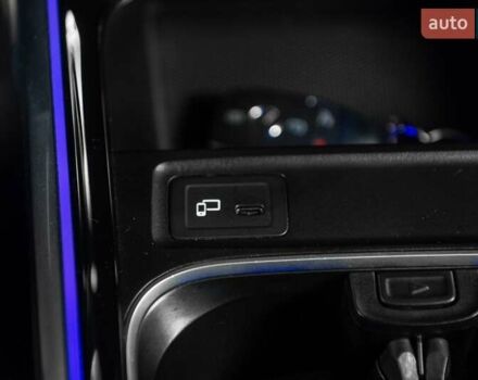 Білий Мерседес GLB-Class, об'ємом двигуна 1.99 л та пробігом 59 тис. км за 29900 $, фото 48 на Automoto.ua