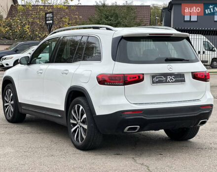 Белый Мерседес GLB-Class, объемом двигателя 1.99 л и пробегом 44 тыс. км за 34500 $, фото 8 на Automoto.ua